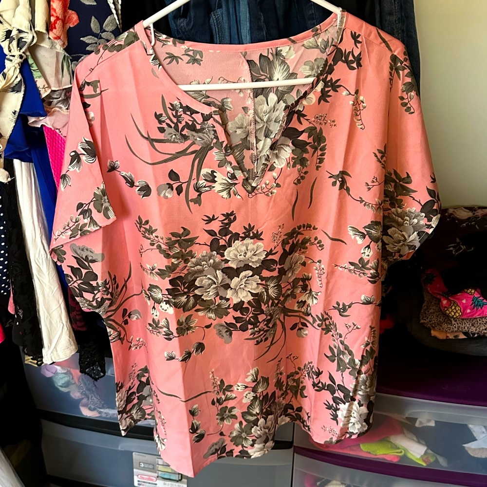 SHEIN 1X spring/summer top